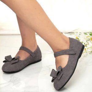 SHEIN Girls Bow Decor Mary Jane Flats
